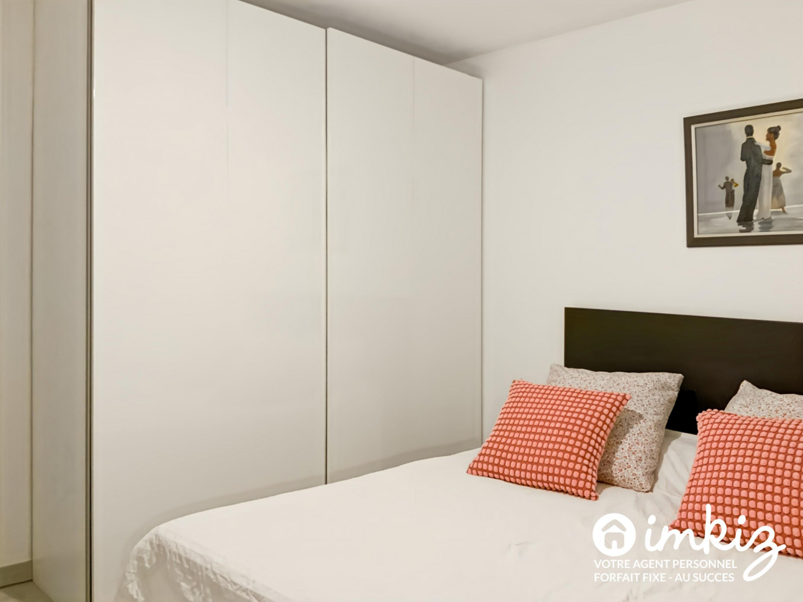 
                                                Vente
                                                 Appartement récent T4 73 m² avec garage 38 m²