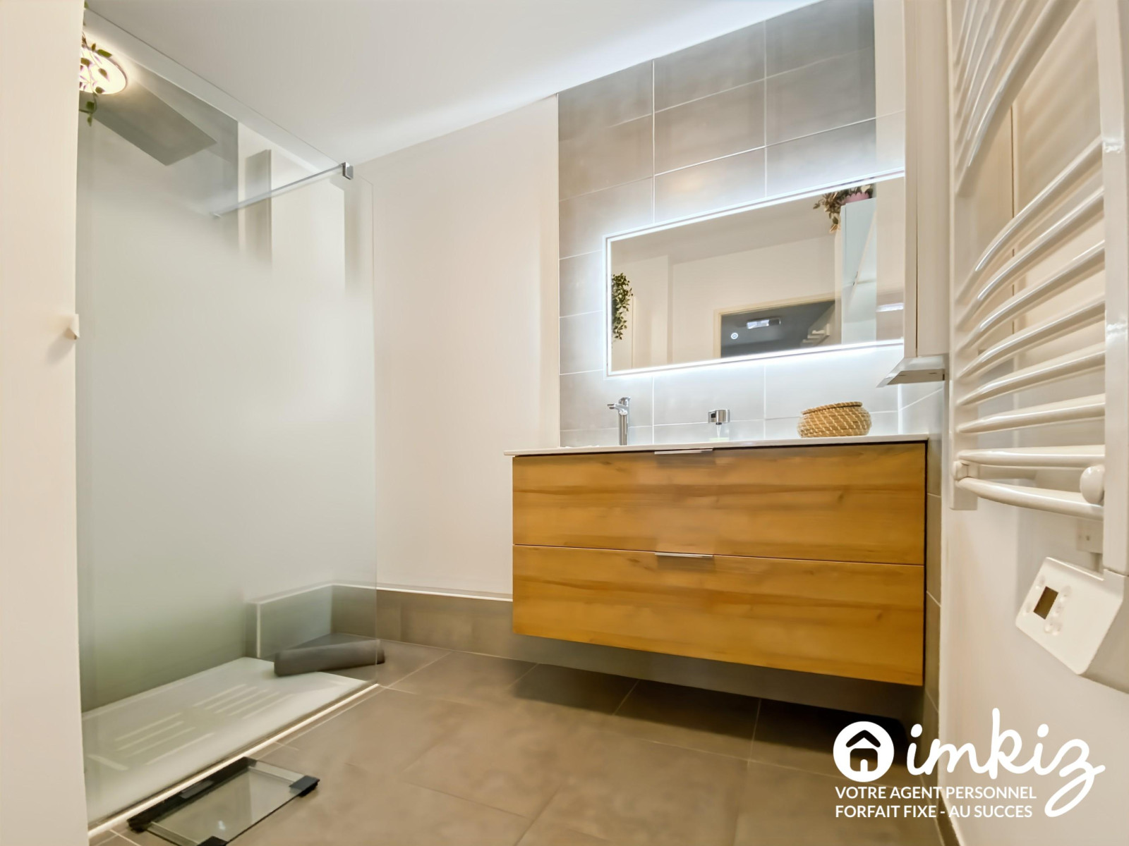 
                                                Vente
                                                 Appartement récent Type 4 73 m2