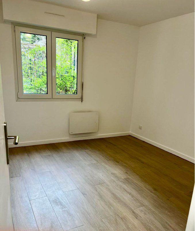 
                                                Location
                                                 Appartement refait à neuf 50M2 / 75019