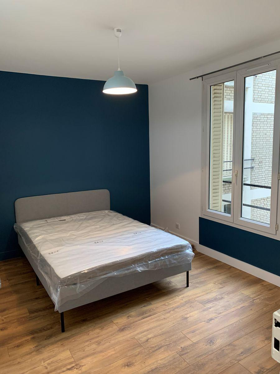 
                                                Location
                                                 Appartement refait à neuf & entièrement équipé