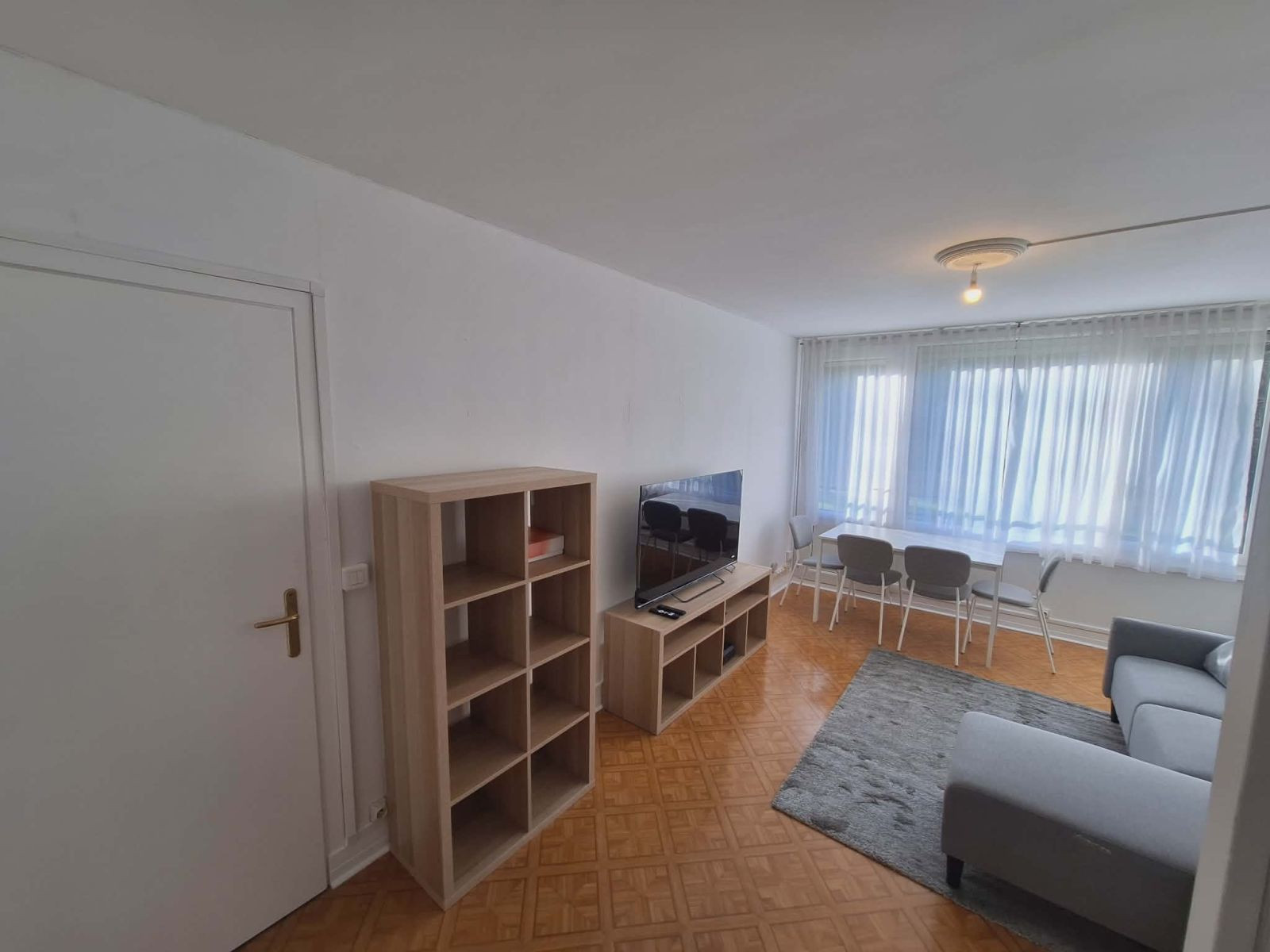 
                                                Colocation
                                                 Appartement refait à neuf - Lille Bois Blanc