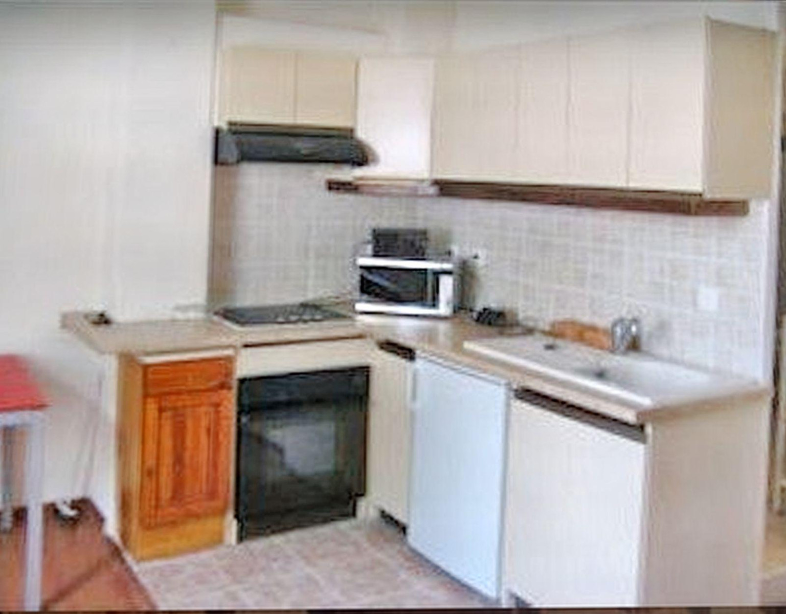 
                                                Location
                                                 Appartement refait, au coeur de Montpellier
