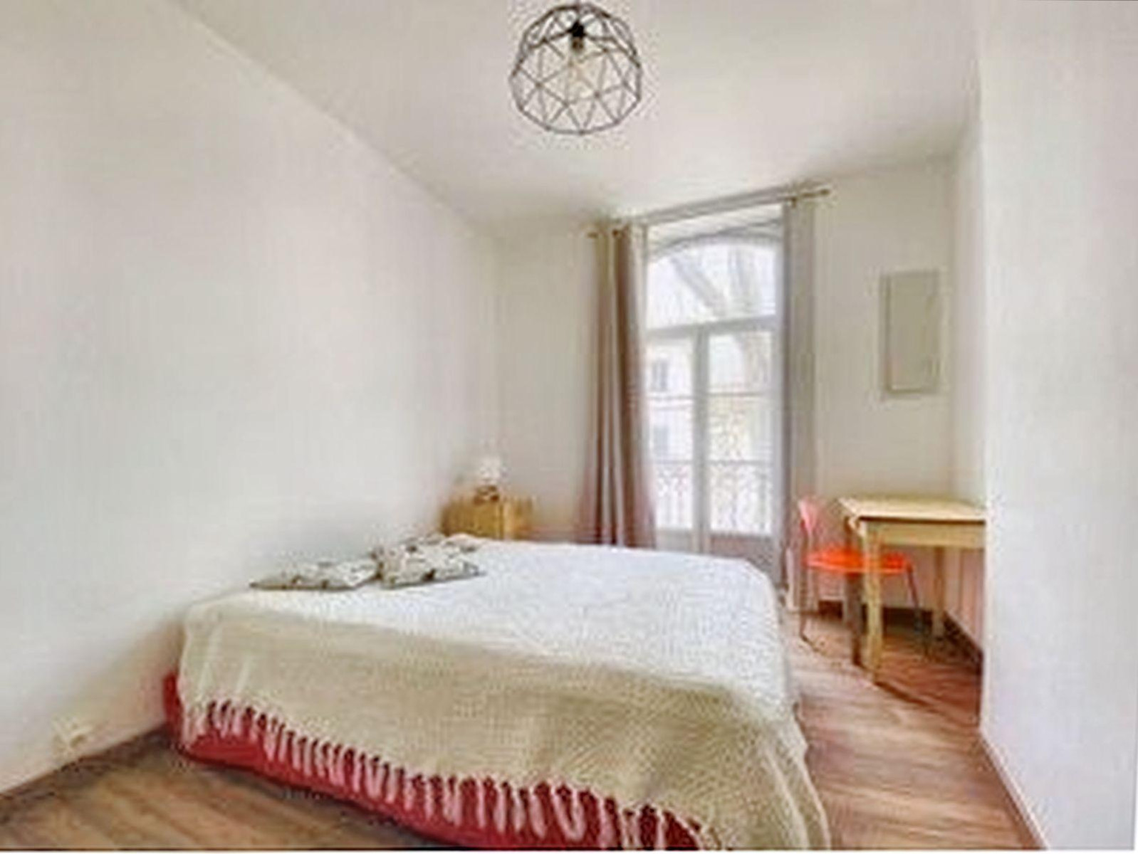 
                                                Location
                                                 Appartement refait, au coeur de Montpellier