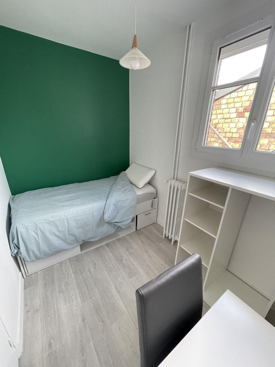 
                                                Location
                                                 Appartement rénové aux portes de Paris