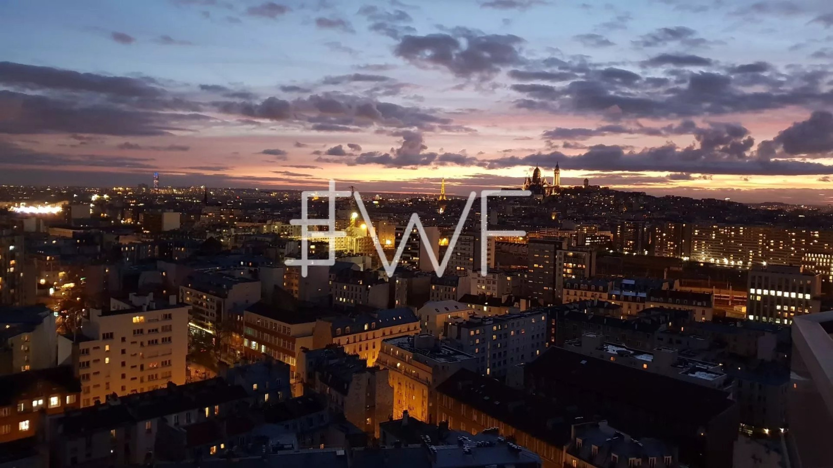 
                                                Vente
                                                 Appartement Rénové avec balcon Vue Panoramique - Quartier Chapelle, Paris