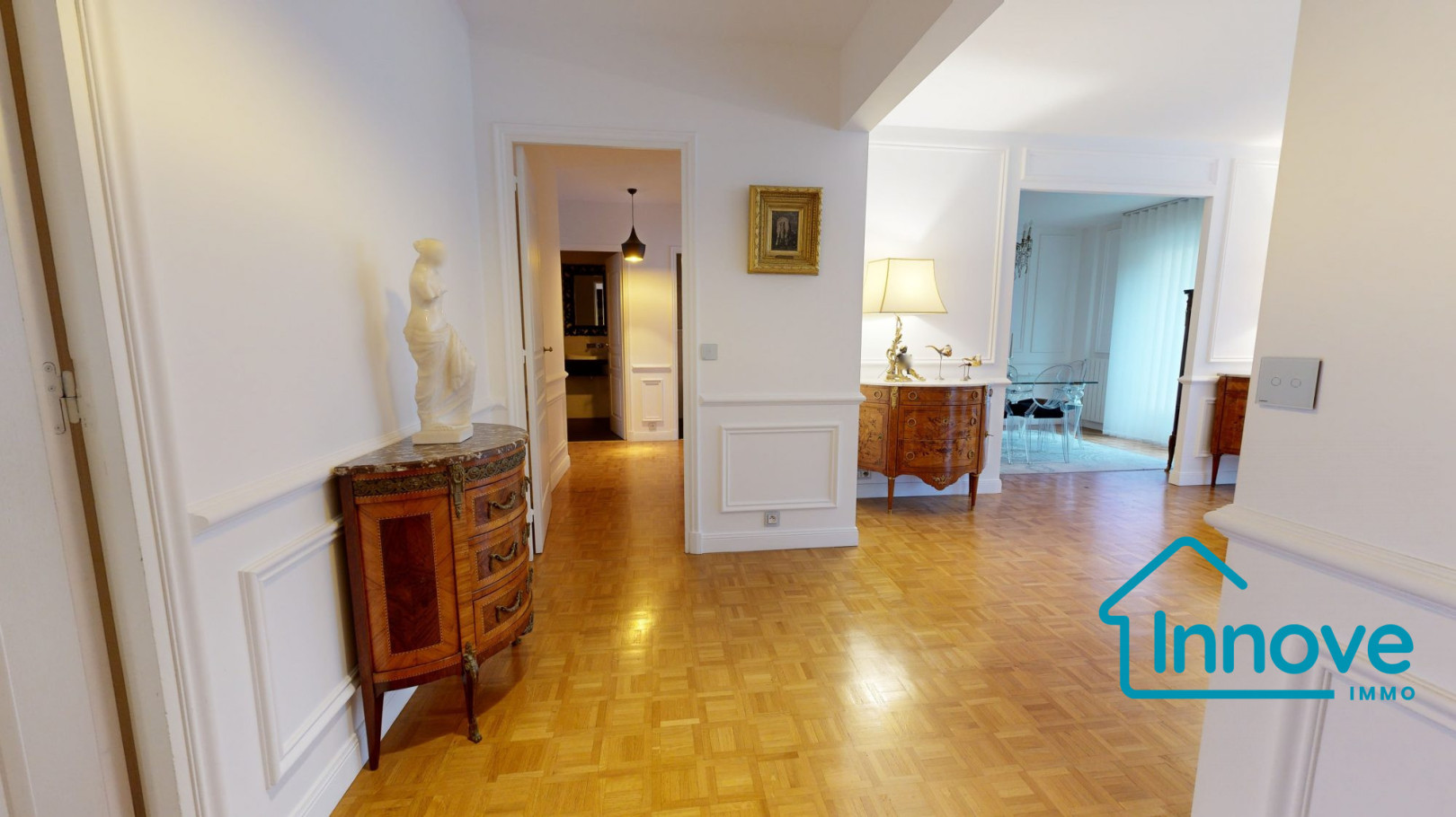 
                                                Vente
                                                 Appartement rénové résidence de standing - Versailles Montreu