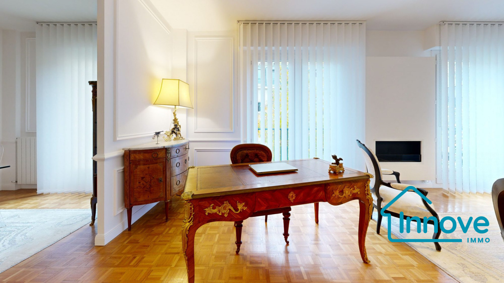
                                                Vente
                                                 Appartement rénové résidence de standing - Versailles Montreu