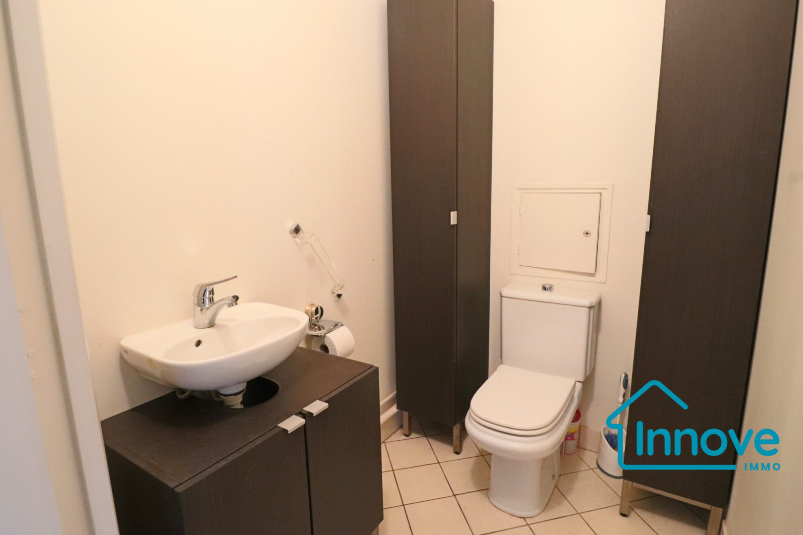 
                                                Vente
                                                 Appartement résidence de services 3 pièces Versailles centre