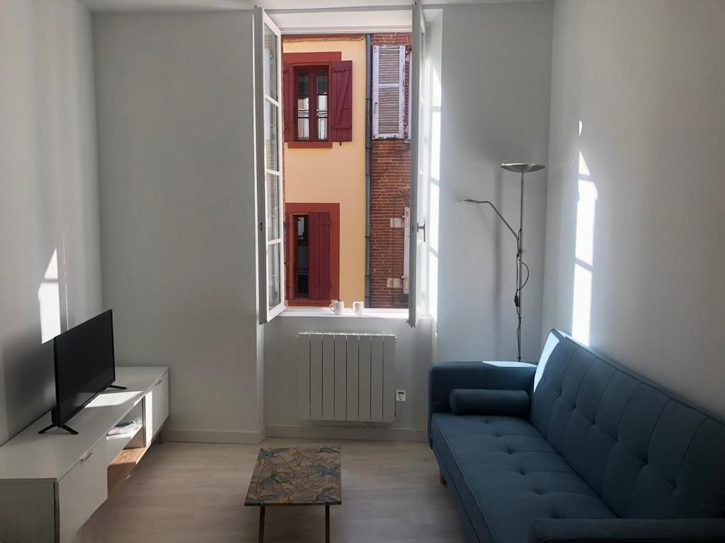 
                                                Location
                                                 Appartement rue piétonne plein centre ville