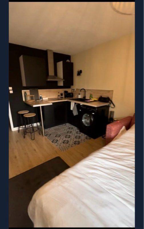 
                                                Location
                                                 Appartement Saint Agne SNCF