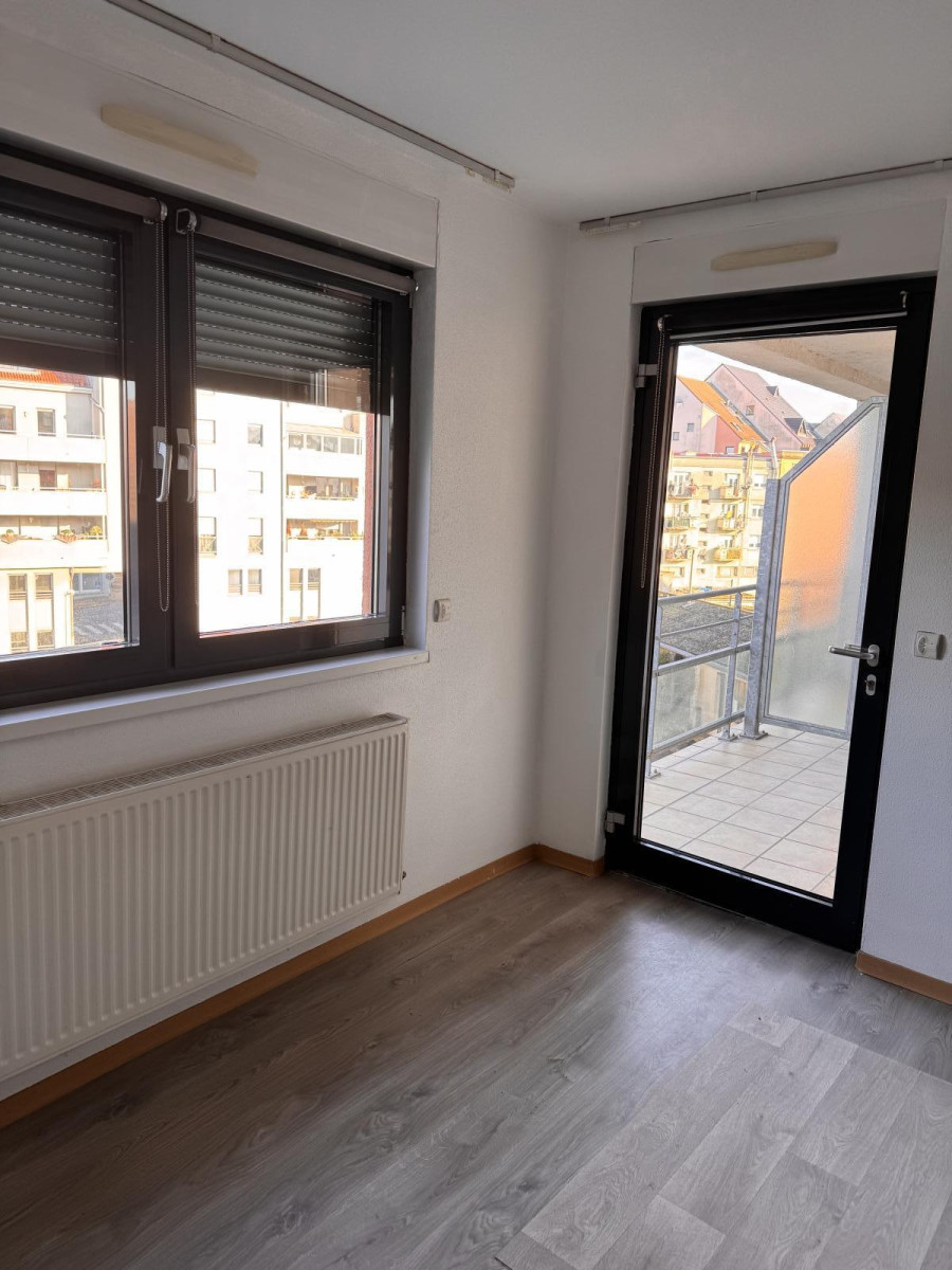 
                                                Location
                                                 Appartement seniors