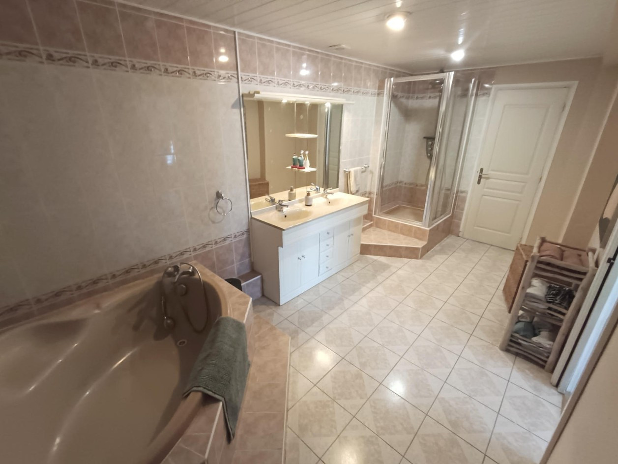 
                                                Vente
                                                 Appartement standing 3 chambres Amiens St-Leu