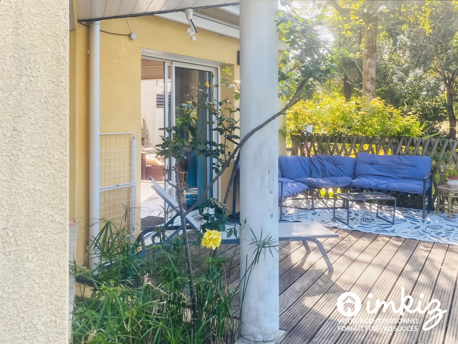 
                                                Vente
                                                 Appartement standing 300 m de l’ocean