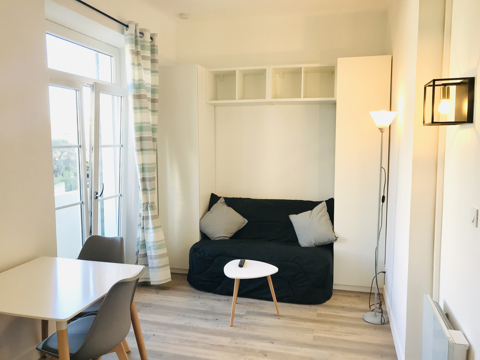
                                                Location
                                                 Appartement  - Studio  - 17.0 m²