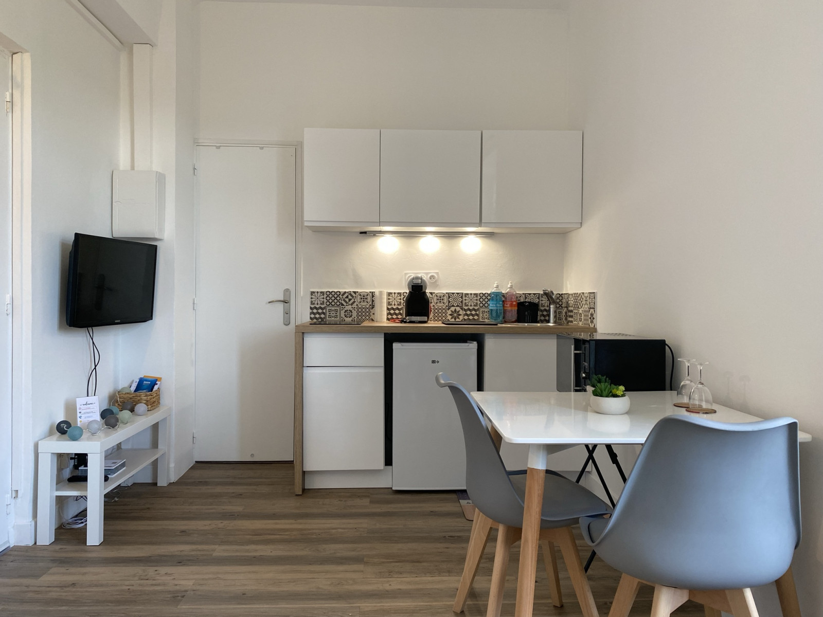 
                                                Location
                                                 Appartement  - Studio  - 17.0 m²