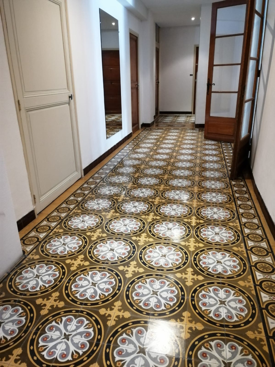 
                                                Location
                                                 Appartement  - Studio  - 17.0 m²