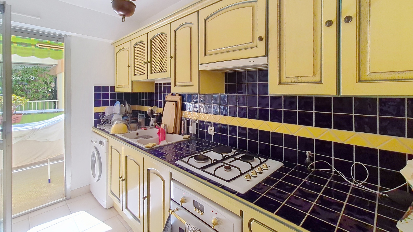 
                                                Location
                                                 Appartement  - Studio  - 30.04 m²