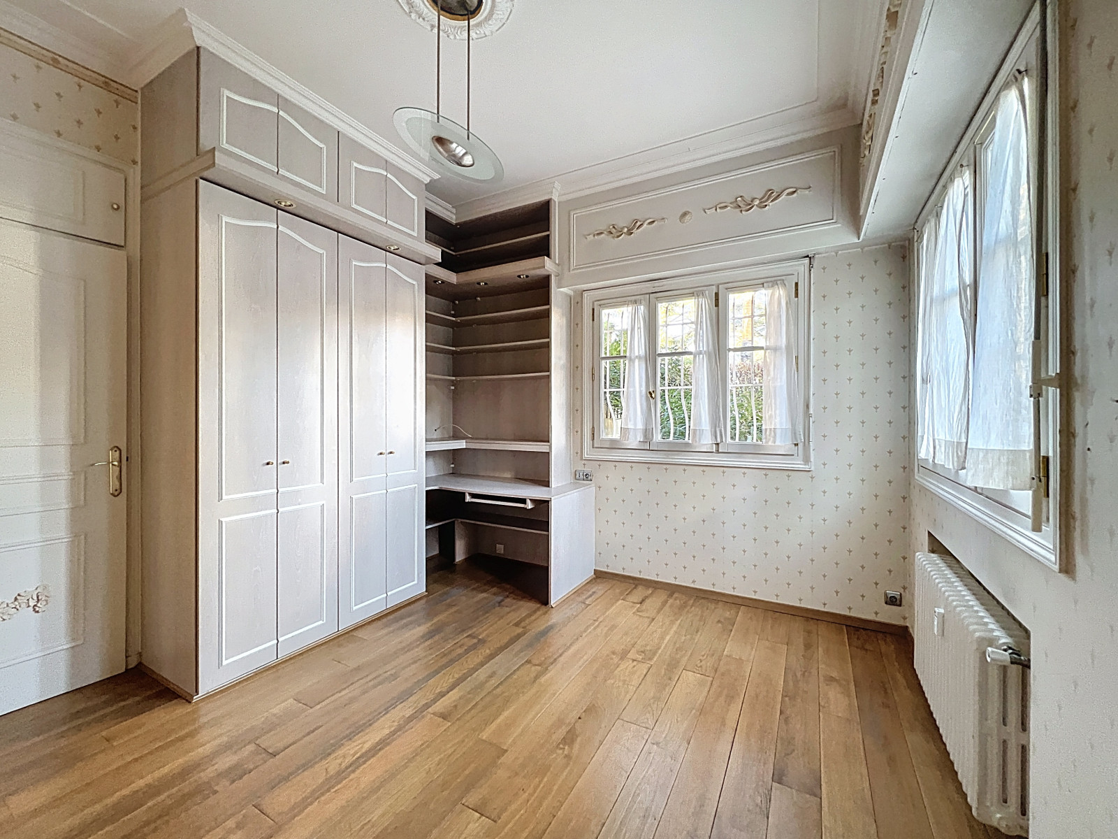 
                                                Location
                                                 Appartement  studio 32 m²  à louer