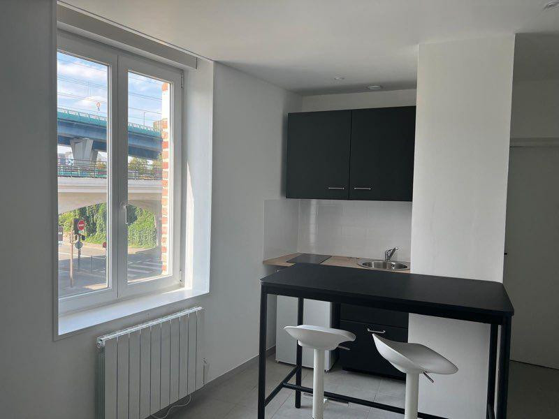 
                                                Location
                                                 Appartement, Studio meublé