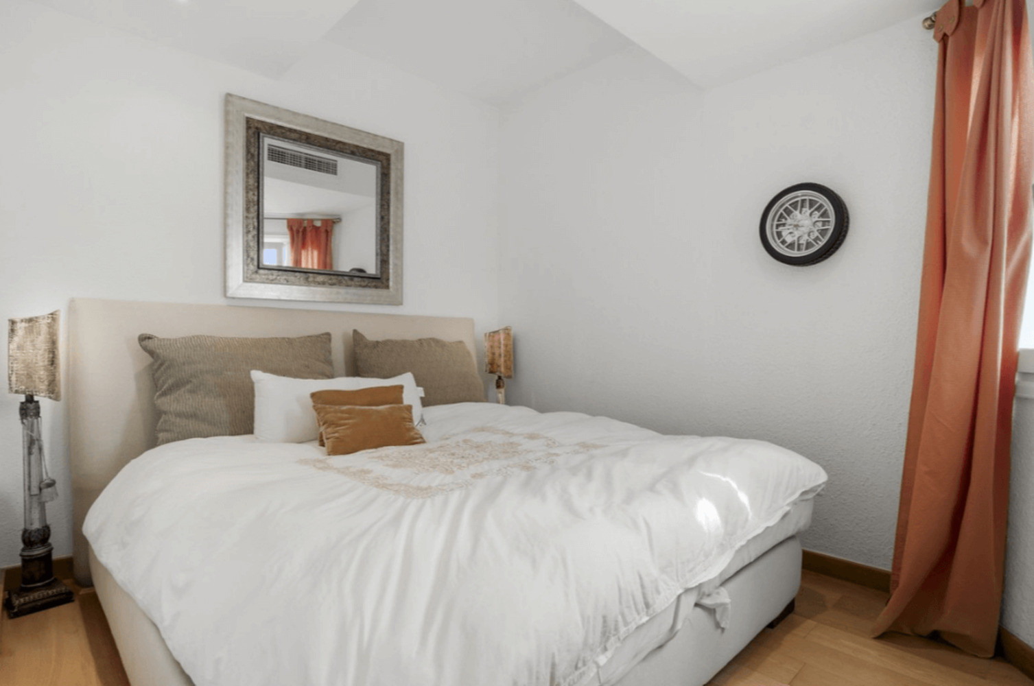 
                                                Vente
                                                 Appartement sur la Marina de Puerto Banus