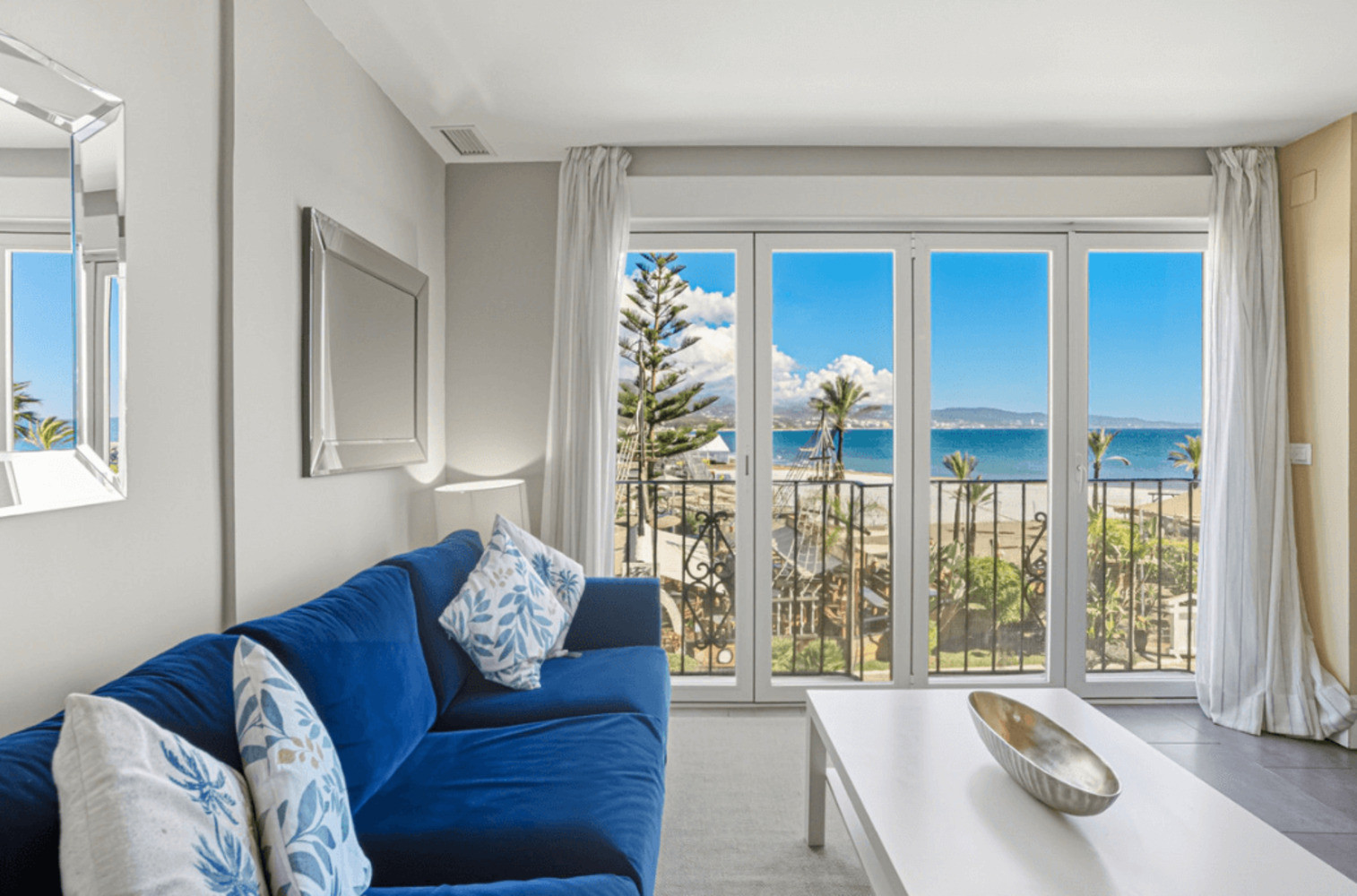 
                                                Vente
                                                 Appartement sur la Marina de Puerto Banus