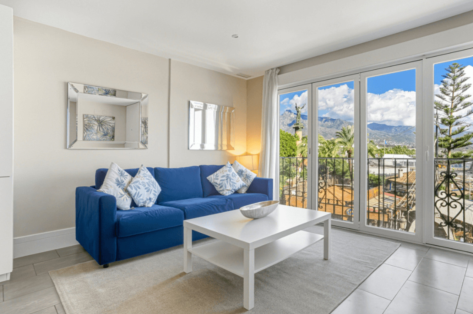
                                                Vente
                                                 Appartement sur la Marina de Puerto Banus