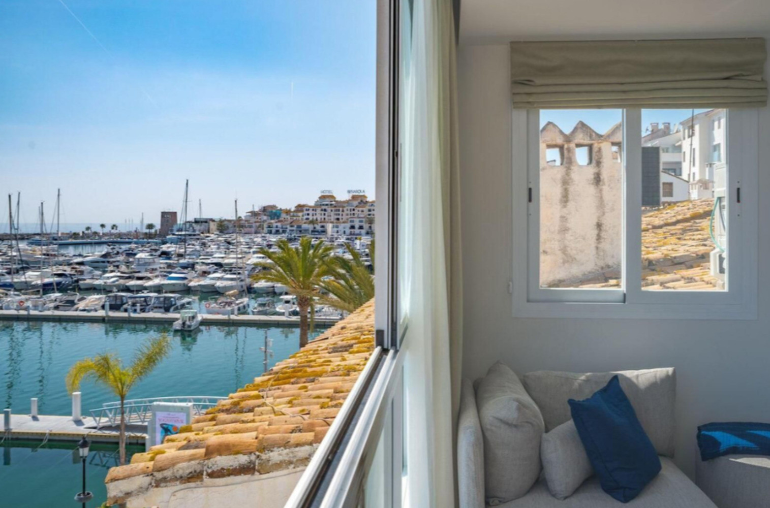
                                                Vente
                                                 Appartement sur la Marina de Puerto Banus