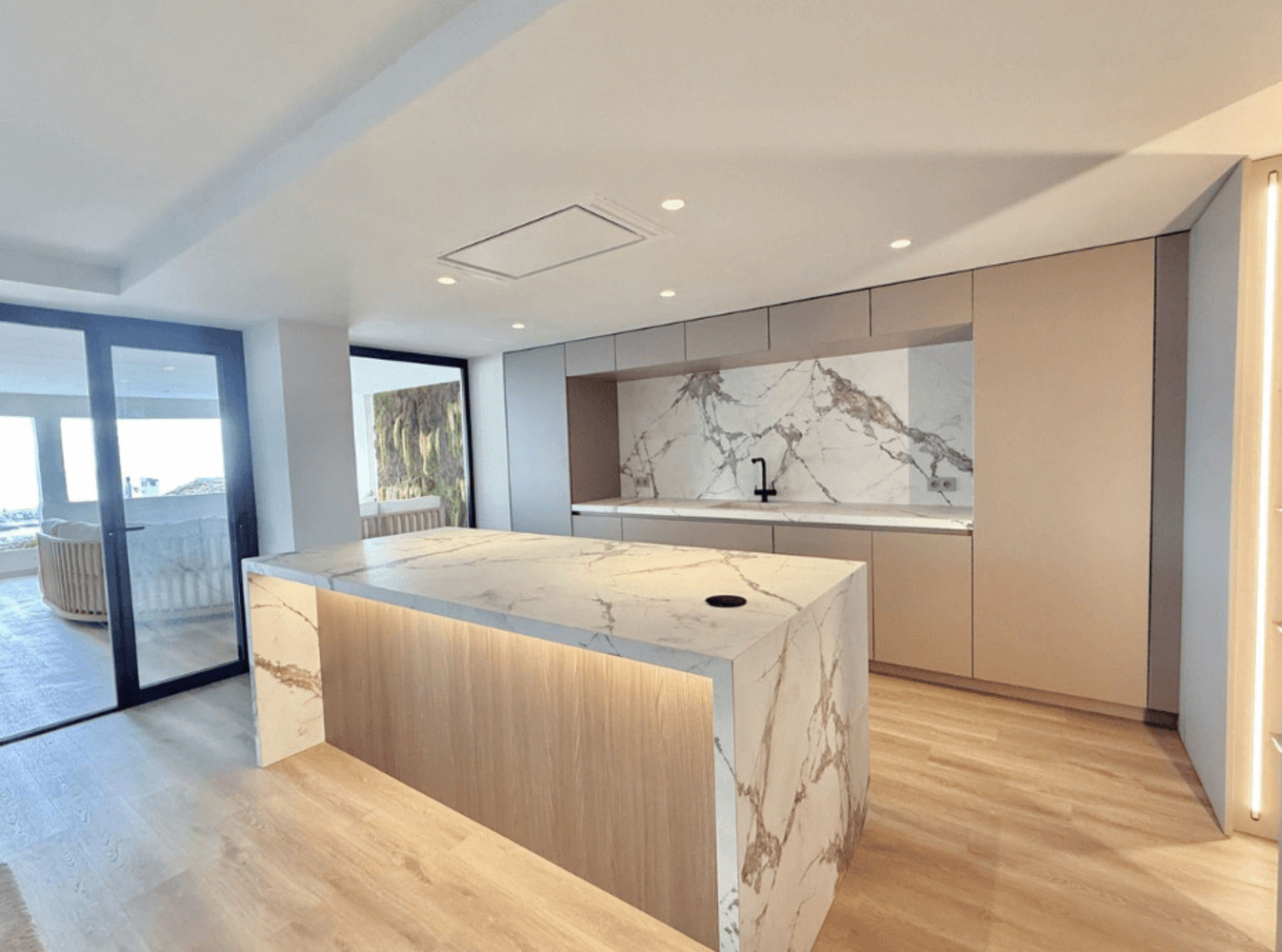 
                                                Vente
                                                 Appartement sur la Marina de Puerto Banus