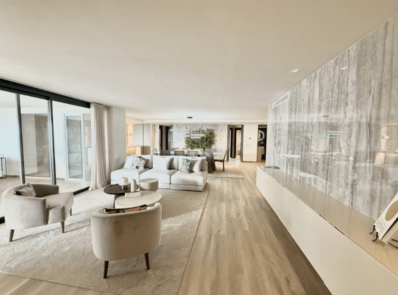 
                                                Vente
                                                 Appartement sur la Marina de Puerto Banus