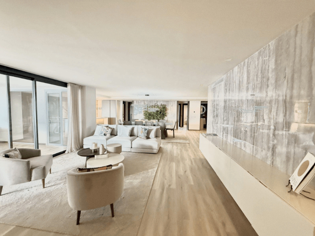 
                                                Vente
                                                 Appartement sur la Marina de Puerto Banus