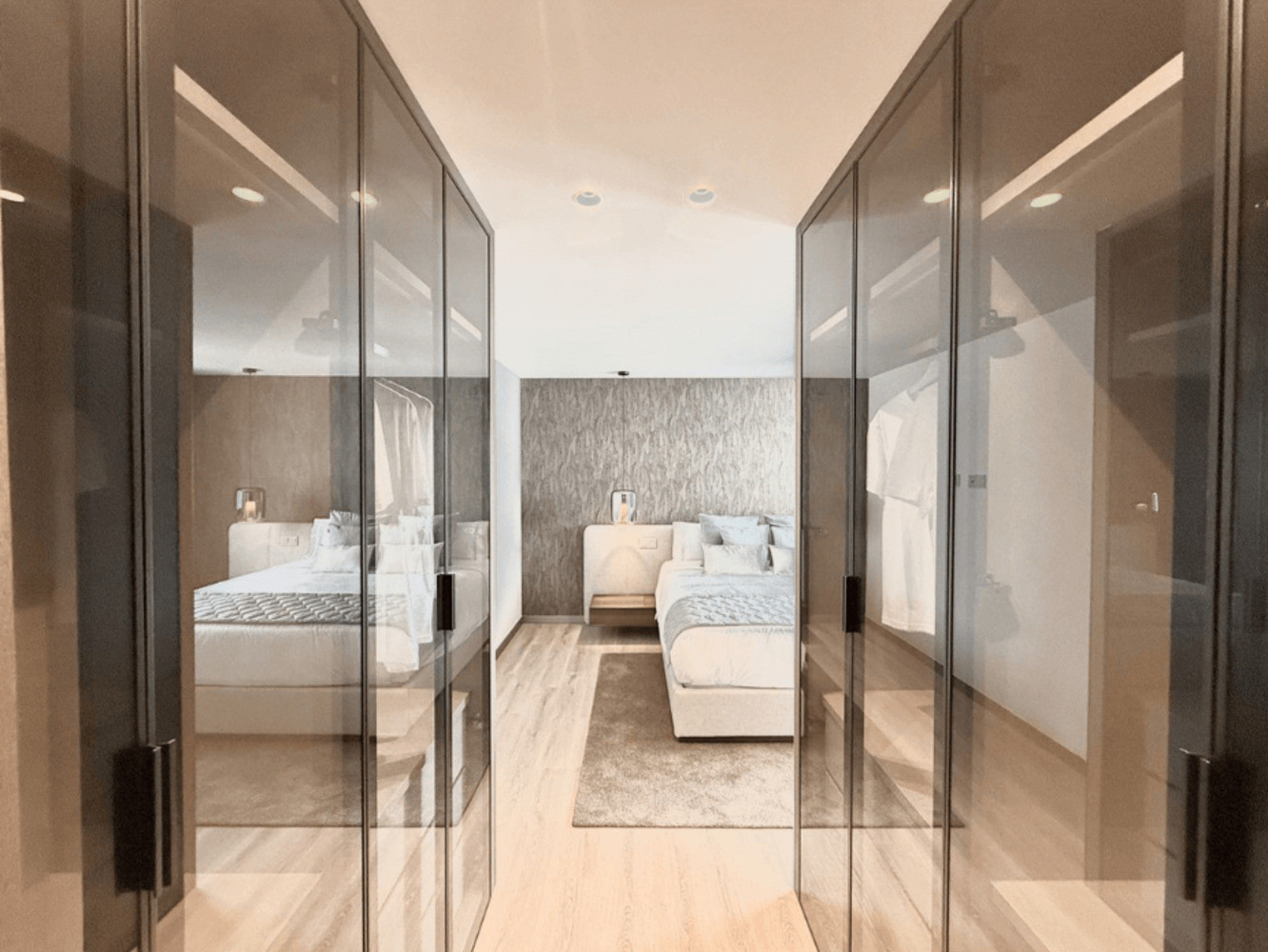 
                                                Vente
                                                 Appartement sur la Marina de Puerto Banus