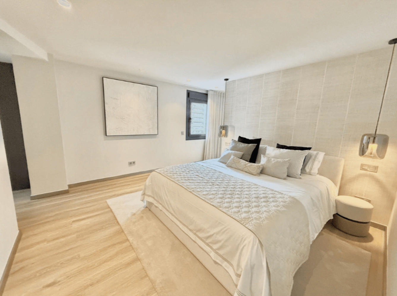 
                                                Vente
                                                 Appartement sur la Marina de Puerto Banus