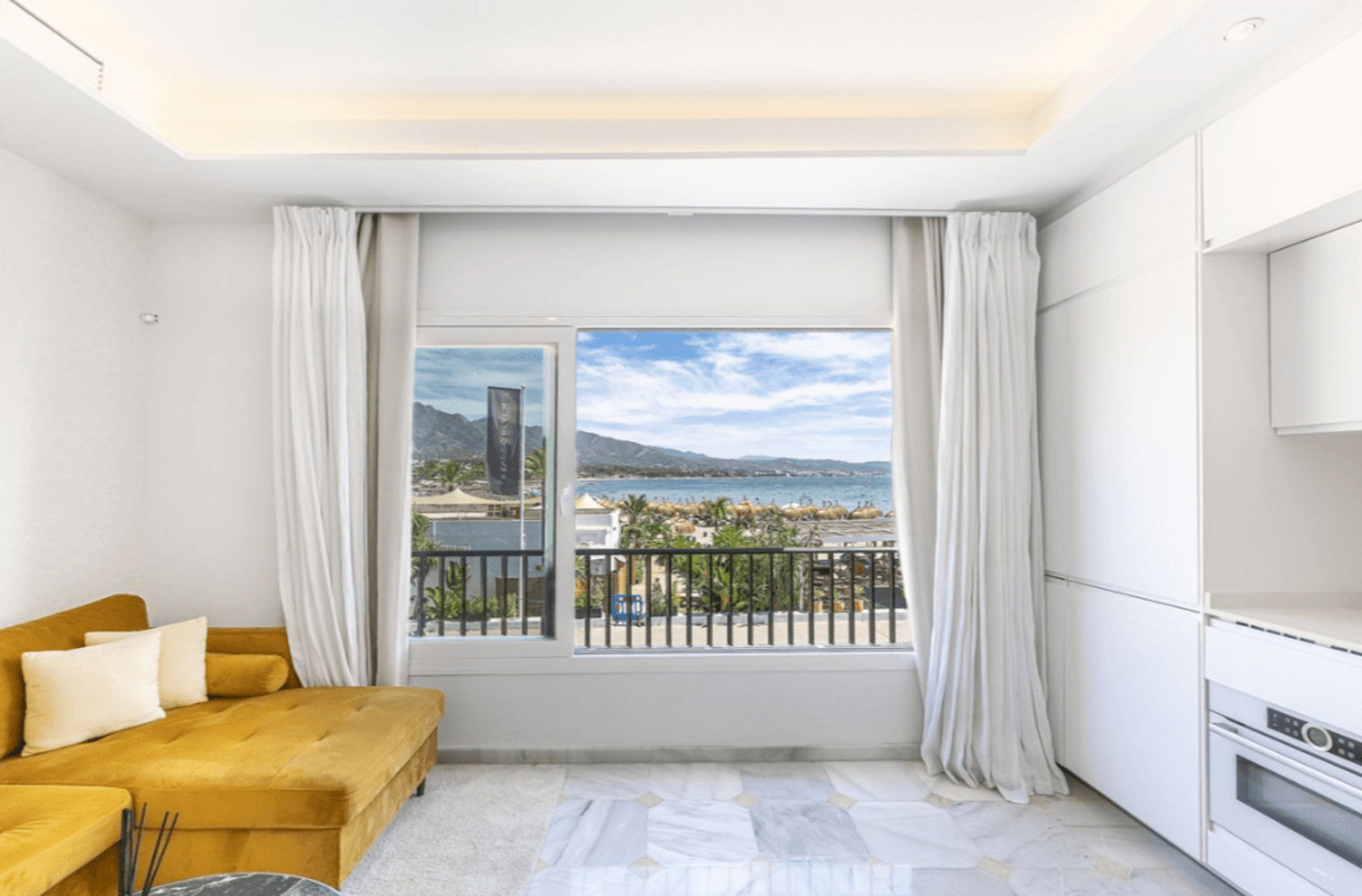 
                                                Vente
                                                 Appartement sur Puerto Banus