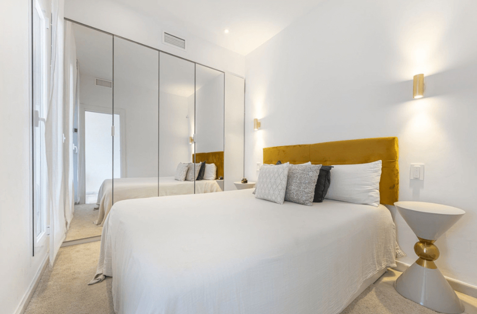 
                                                Vente
                                                 Appartement sur Puerto Banus