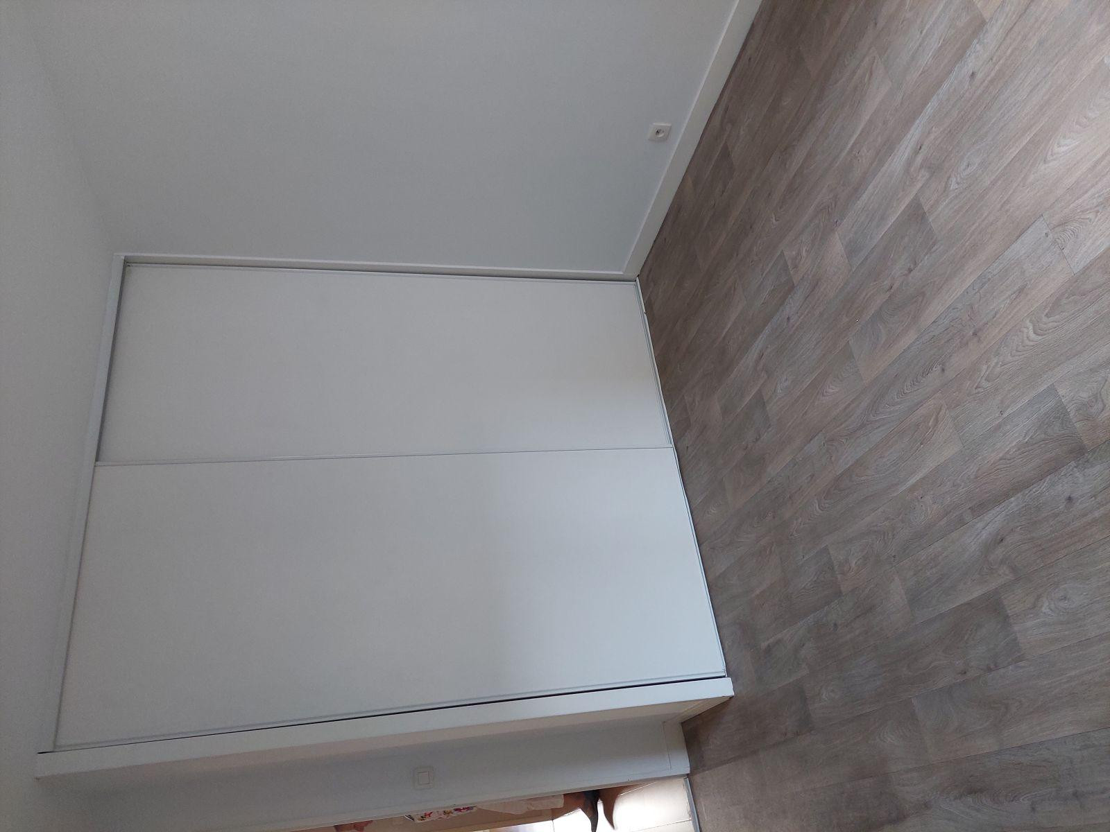 
                                                Location
                                                 Appartement T 3 avec cave et garage