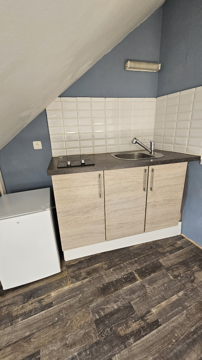 
                                                Location
                                                 Appartement T1 15.16m² à Châtellerault