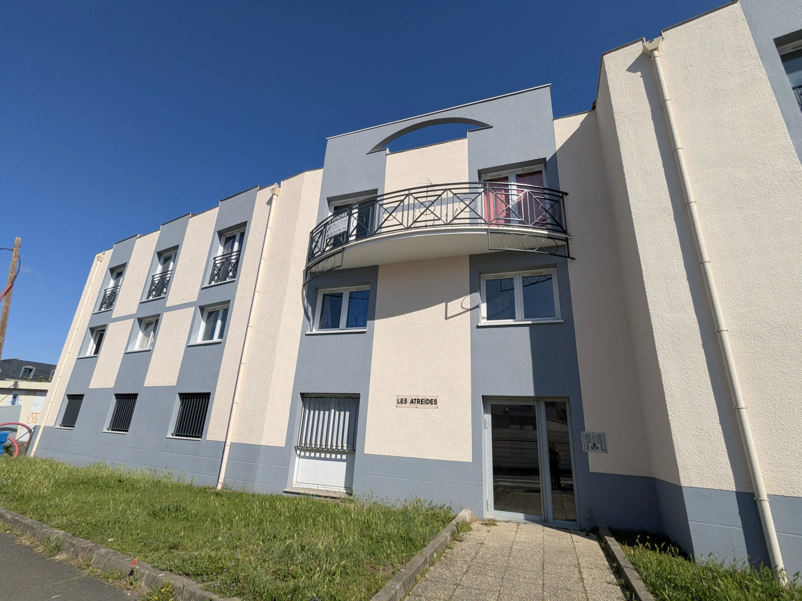 
                                                Location
                                                 Appartement T1 17.85m² à Talence