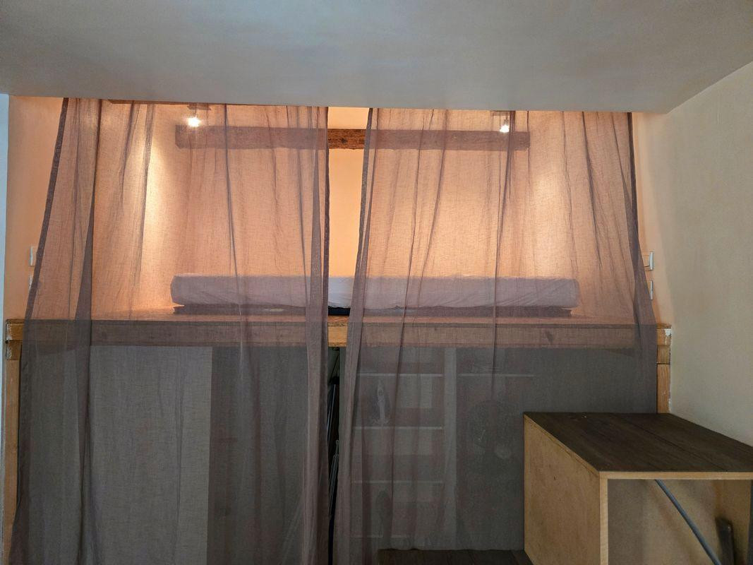 
                                                Location
                                                 Appartement T1/2 35m2 13006