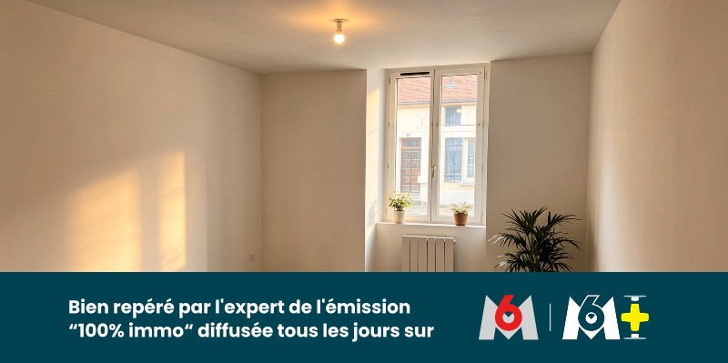 
                                                Vente
                                                 Appartement T1 avec cour sur la commune de Cheny