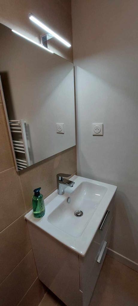 
                                                Location
                                                 Appartement T1 bis meublé 26m² récemment rénové