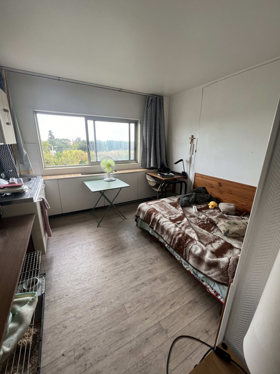 
                                                Vente
                                                 Appartement T1 Libre à Gradignan