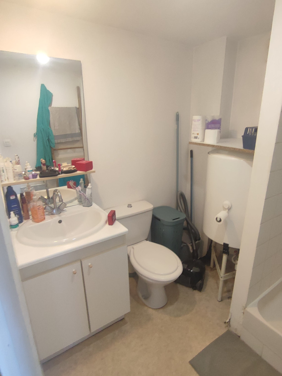 
                                                Vente
                                                 Appartement T1 loué