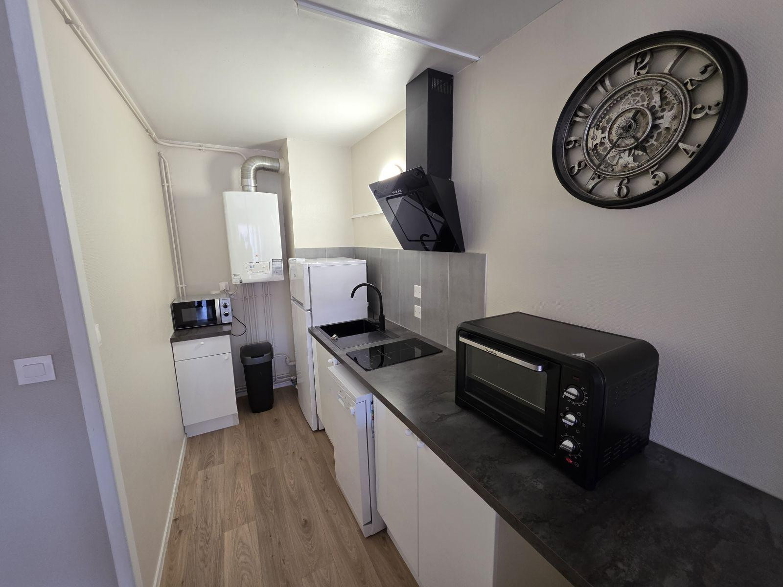 
                                                Location
                                                 Appartement T1 meublé 31m²