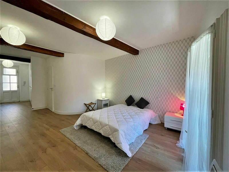 
                                                Location
                                                 Appartement T1 meublé 34,4 m² - 1 pièce