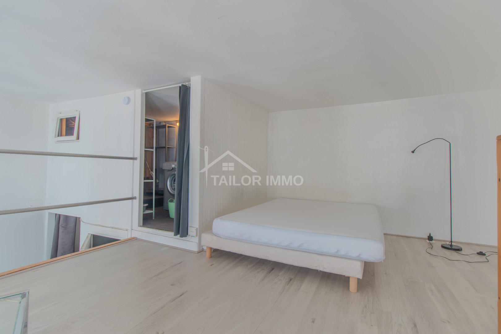 
                                                Location
                                                 Appartement T1 Meublé