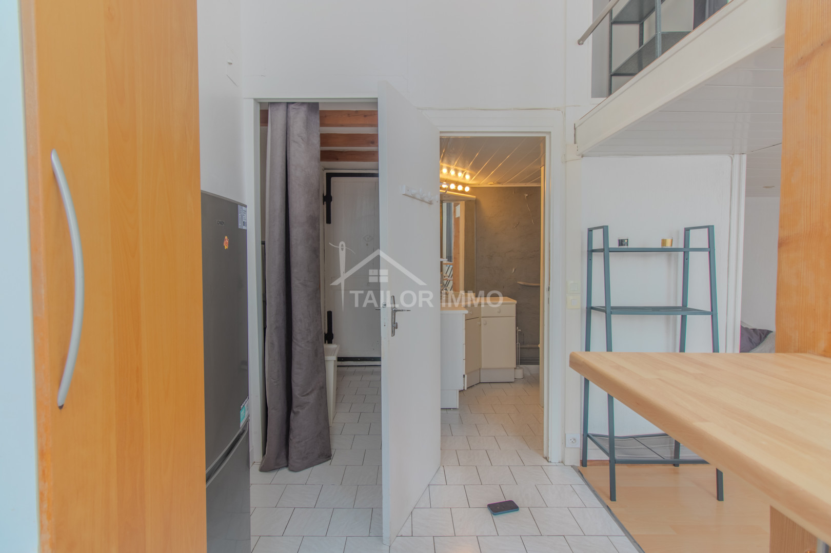 
                                                Location
                                                 Appartement T1 Meublé