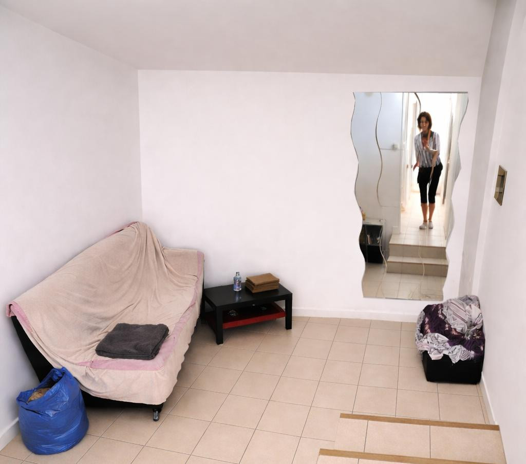 
                                                Location
                                                 Appartement T1 meublé - centre - charges incluses