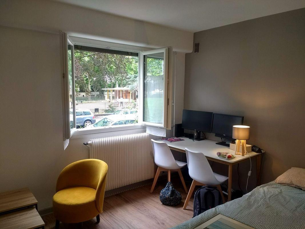 
                                                Location
                                                 Appartement T1 meublé de 26m2 Villeurbanne proche