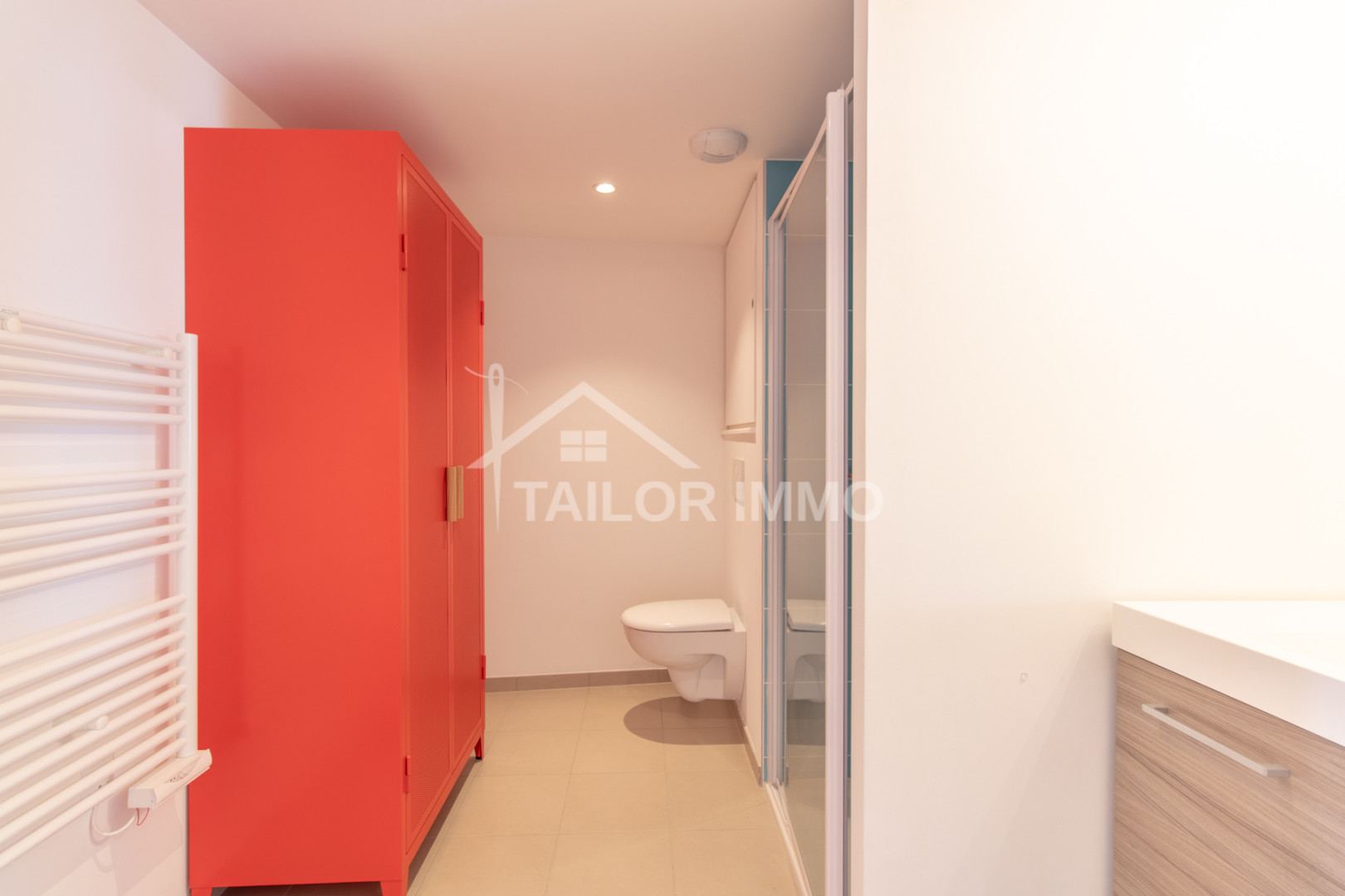 
                                                Location
                                                 Appartement T1 - Non meublé
