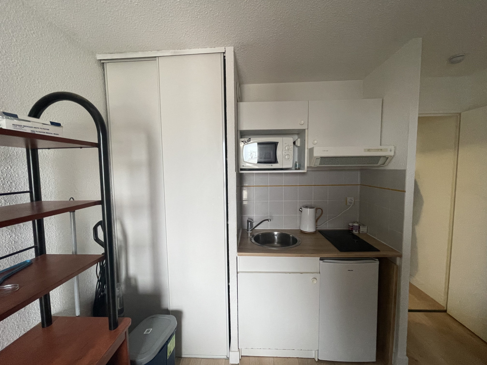 
                                                Vente
                                                 Appartement T1 Occupe 10114 à Tours